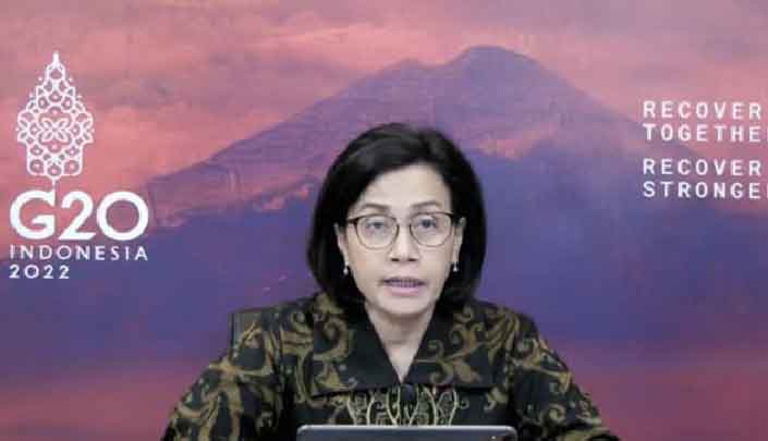 Menteri Keuangan Sri Mulyani Indrawati saat memberikan keterangan pers secara online tentang APBN di Jakarta, Kamis (23 Juni 2022). [Foto: Lintas12/L12]