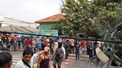 10 orang tewas dalam kecelakaan lalu lintas di Bekasi