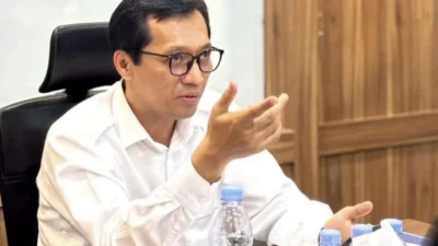 Kompleksitas Hukum Kasus Andrie Yunus: Kementerian HAM Dorong Koordinasi TNI-Polri