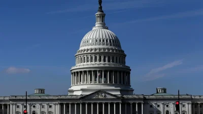 Senat AS menolak upaya untuk mengurangi perang melawan Iran