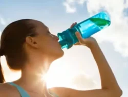 5 Cara Ampuh Lindungi Kulit dari Panas Matahari Saat Musim Panas