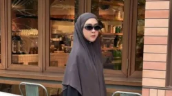 Tren Khiban 2026: Gaya Hijab Edgy ala Intan Khasanah yang Viral di Instagram
