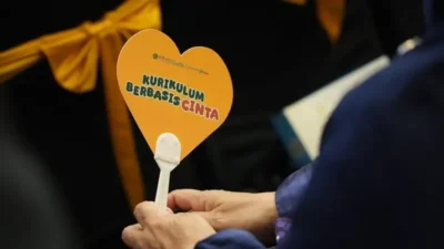 Kurikulum Berbasis Cinta Resmi Diluncurkan Menag Nasarudin Umar, Solusi Atasi Kekeringan Batin dan Bullying di Sekolah