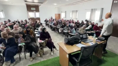 Pertama Kali Sejak Perang, Mahasiswa Gaza Kembali Rasakan Kuliah Tatap Muka di Tengah Pengungsian