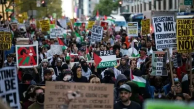 Peringatan 78 Tahun Nakba Palestina: Ribuan Warga AS Turun ke Jalan di New York hingga Washington
