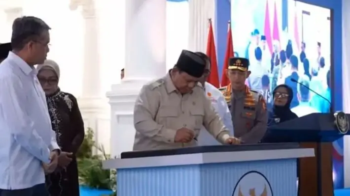 Presiden Prabowo Resmikan Museum Marsinah di Nganjuk sebagai Ruang Memorial Perjuangan Buruh