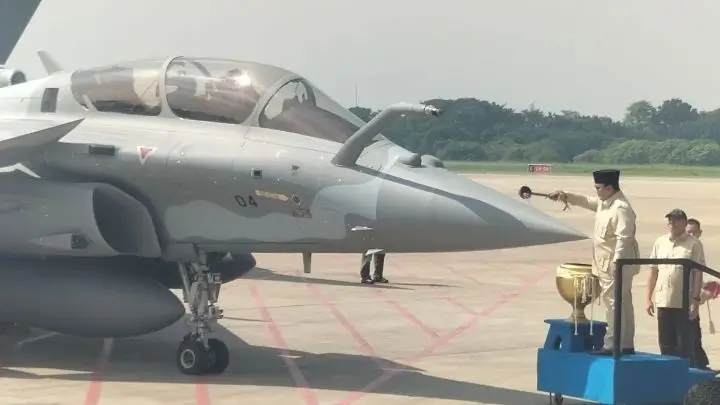 Presiden Prabowo Tinjau 11 Alutsista Baru TNI AU, dari Pesawat Rafale hingga Radar GCI GM403