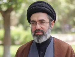 Sayyed Khamenei Tegaskan Israel Waktunya Habis, Kemenangan Iran dan Umat Islam Bangkit