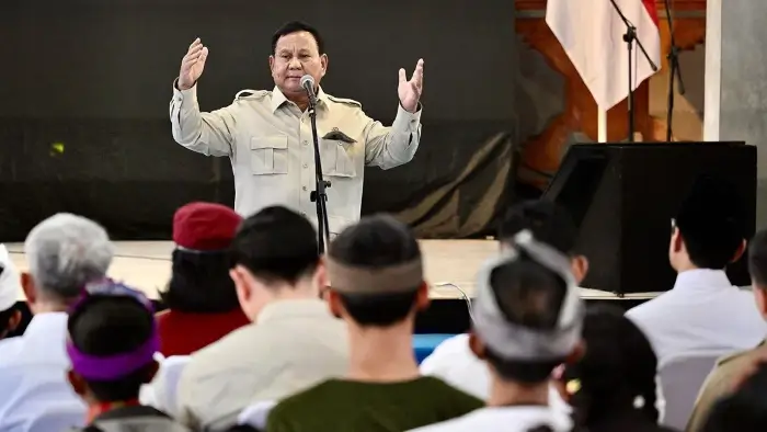 Prabowo Tegaskan Pendidikan Kunci Kesejahteraan Rakyat, Percepat Program Sekolah Rakyat di Seluruh Indonesia