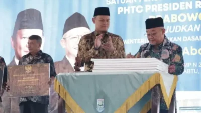 Revitalisasi Sekolah 2026: Mendikdasmen Abdul Mu’ti Targetkan 71.744 Sekolah Layak dan Gerakkan Ekonomi Daerah